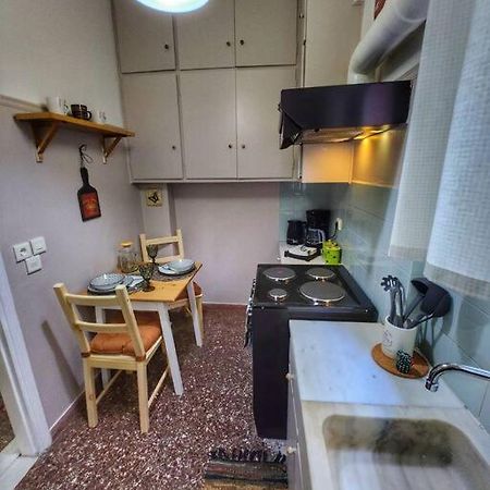 Ilyssos - Boho Stylish Apt- Hilton Area Афіни Екстер'єр фото